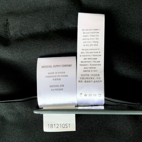 Herschel Supply Co Rain Jacket Coat Black Waterproof Fisherman Hood Snap - Picture 10 of 10